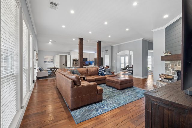 945 Scarlett Drive, Lucas, TX 75002