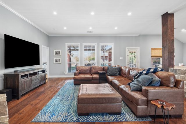 945 Scarlett Drive, Lucas, TX 75002