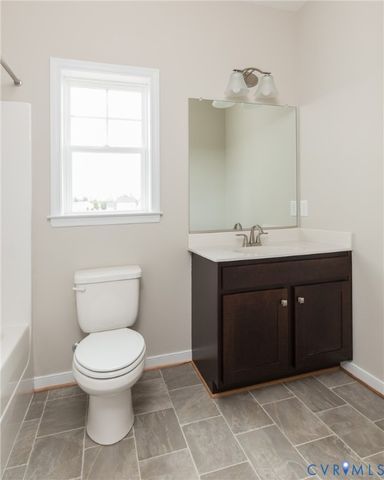 8595 Leanne Ln, Mechanicsville, VA 23116