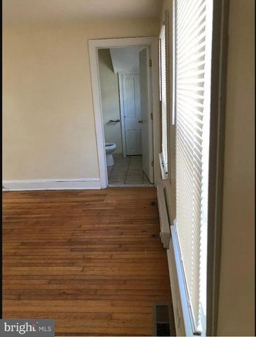 228 E MAIN ST, Elkton, MD 21921