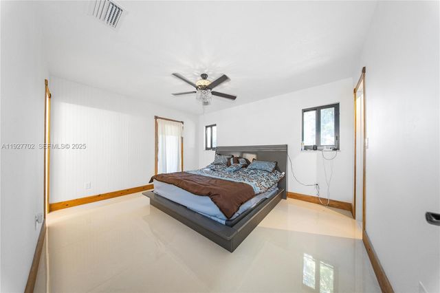 12900 SW 202nd Ave, Miami, FL 33196