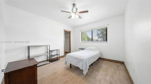 12900 SW 202nd Ave, Miami, FL 33196