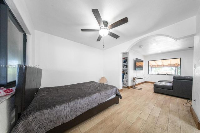 12900 SW 202nd Ave, Miami, FL 33196