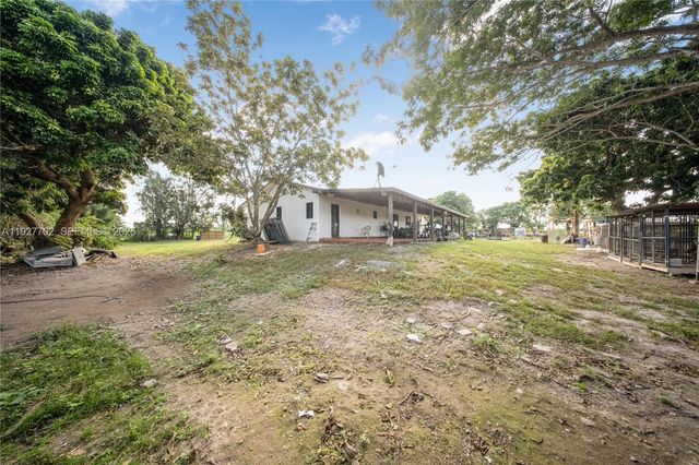 12900 SW 202nd Ave, Miami, FL 33196