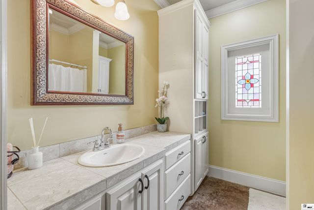 204 FRENCHMANS BEND PLACE, Monroe, LA 71201