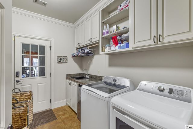 204 FRENCHMANS BEND PLACE, Monroe, LA 71201