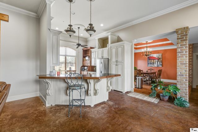 204 FRENCHMANS BEND PLACE, Monroe, LA 71201