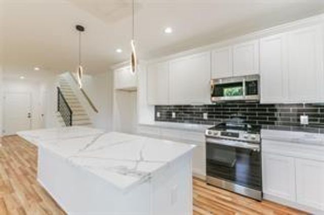7330 Krueger Road A and B, Houston, TX 77033