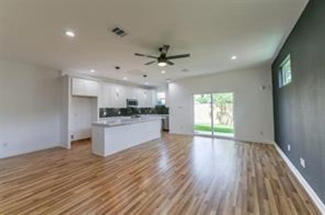 7330 Krueger Road A and B, Houston, TX 77033