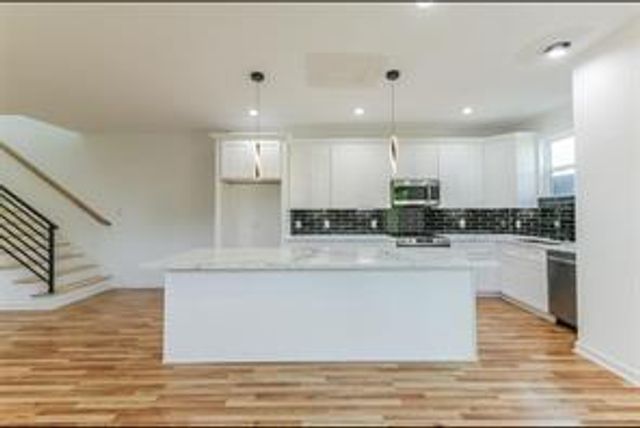 7330 Krueger Road A and B, Houston, TX 77033