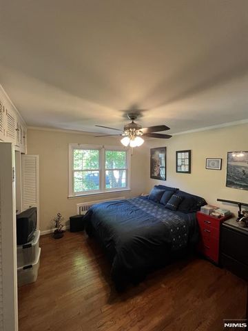 2 Davis Drive, Lodi, NJ 07644