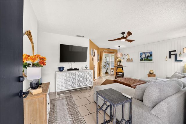9282 SW 109TH LANE, Ocala, FL 34481