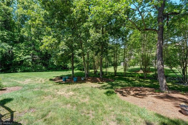 2050 E Hearthwood Court, Greensboro, NC 27407