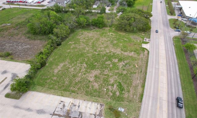 502 W Cedar Bayou Lynchburg Road, Baytown, TX 77521