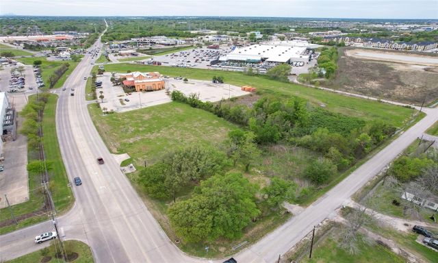 502 W Cedar Bayou Lynchburg Road, Baytown, TX 77521
