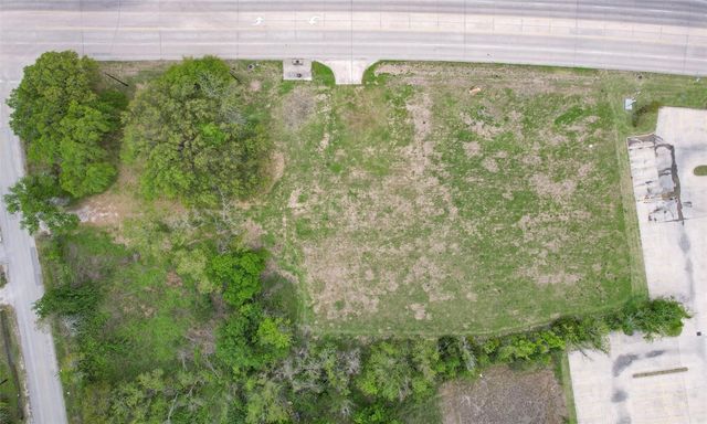 502 W Cedar Bayou Lynchburg Road, Baytown, TX 77521