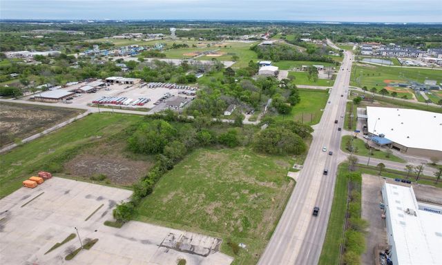 502 W Cedar Bayou Lynchburg Road, Baytown, TX 77521