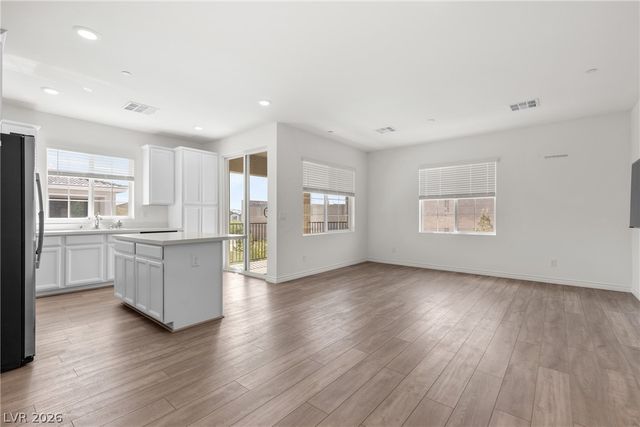7330 North Decatur Boulevard 1, Las Vegas, NV 89131