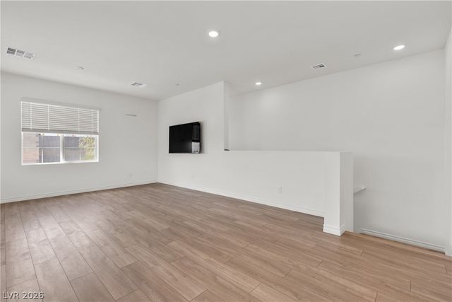 7330 North Decatur Boulevard 1, Las Vegas, NV 89131