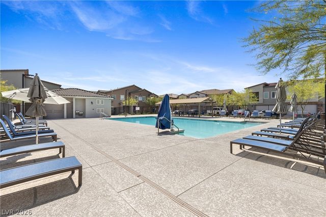 7330 North Decatur Boulevard 1, Las Vegas, NV 89131