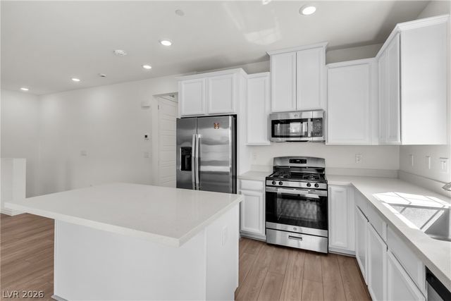 7330 North Decatur Boulevard 1, Las Vegas, NV 89131