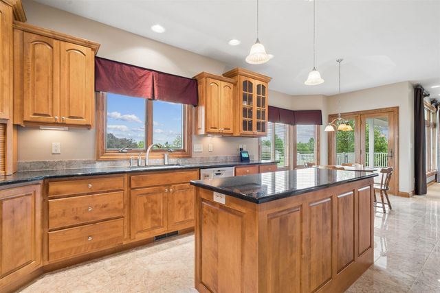4011 Pheasant Drive, Cedar Falls, IA 50613