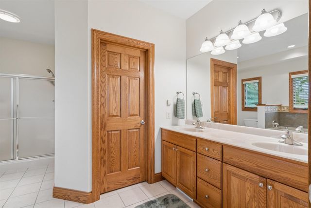 4011 Pheasant Drive, Cedar Falls, IA 50613