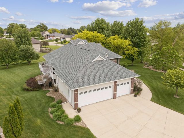 4011 Pheasant Drive, Cedar Falls, IA 50613