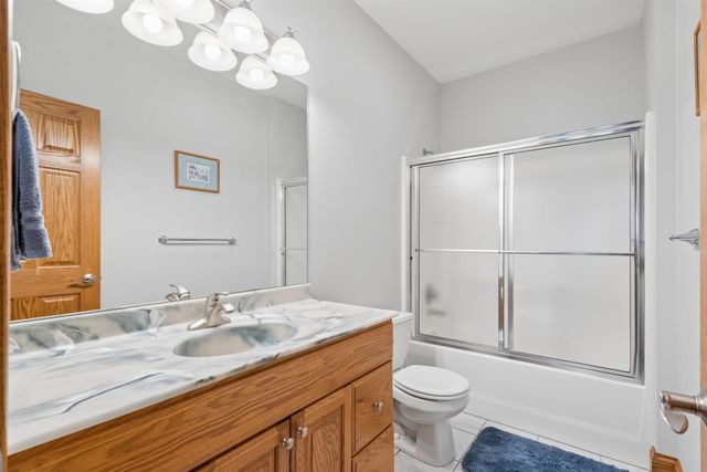 4011 Pheasant Drive, Cedar Falls, IA 50613