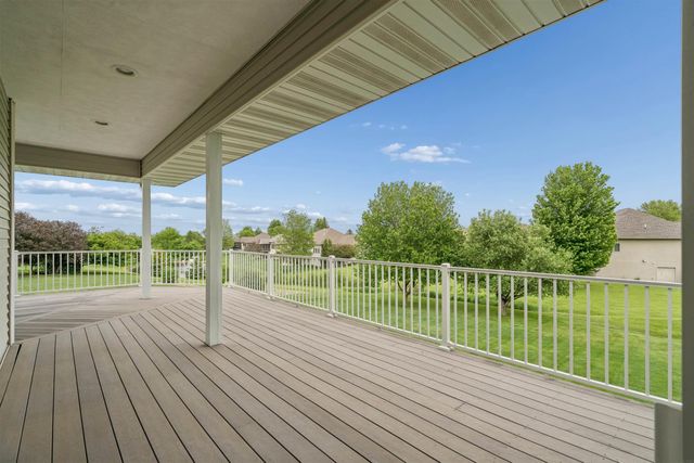 4011 Pheasant Drive, Cedar Falls, IA 50613
