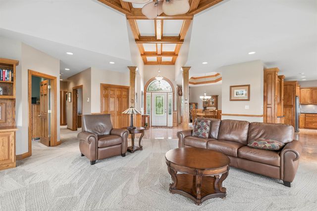 4011 Pheasant Drive, Cedar Falls, IA 50613