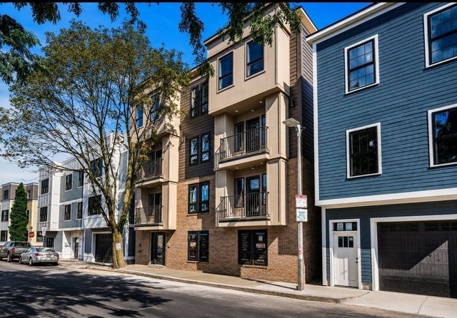 185 E Street 2, Boston, MA 02127