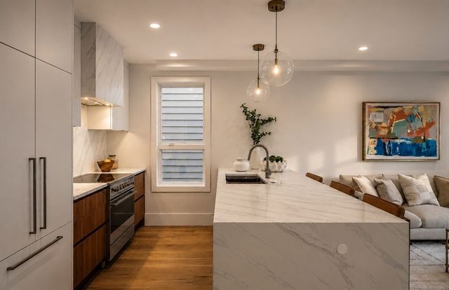 185 E Street 2, Boston, MA 02127