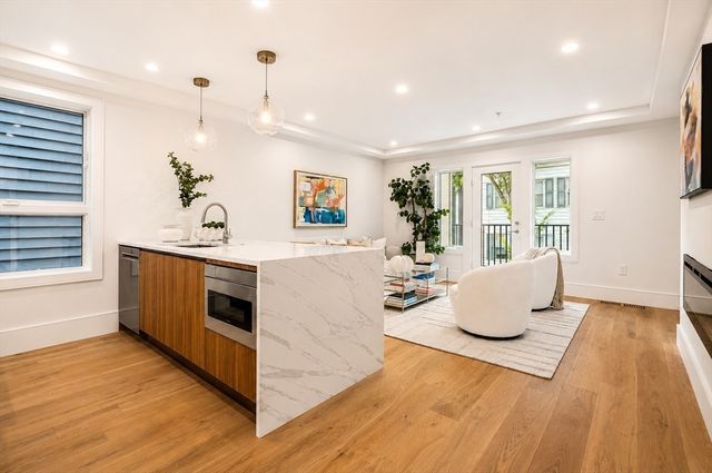 185 E Street 2, Boston, MA 02127