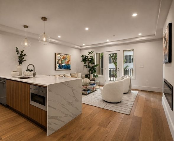 185 E Street 2, Boston, MA 02127