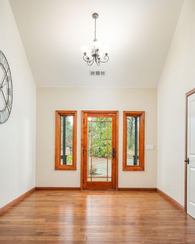 9080-9010 El Dorado Tr., Mountain Ranch, CA 95246