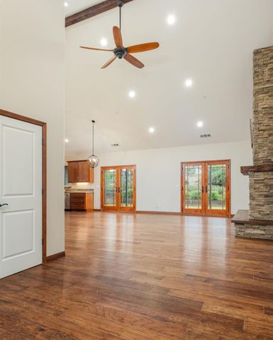 9080-9010 El Dorado Tr., Mountain Ranch, CA 95246