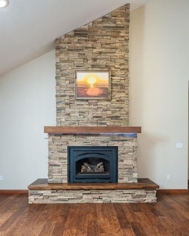 9080-9010 El Dorado Tr., Mountain Ranch, CA 95246