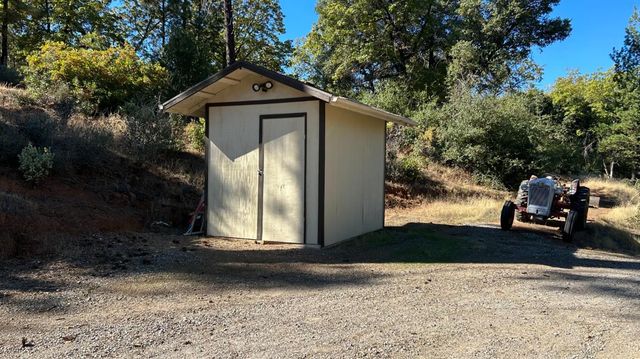 9080-9010 El Dorado Tr., Mountain Ranch, CA 95246