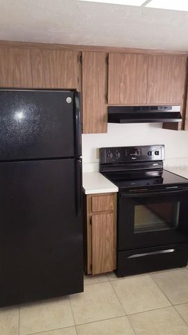 4600 98TH WAY N 306, St Petersburg, FL 33708