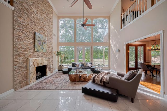1123 Horseshoe Drive, Sugar Land, TX 77478