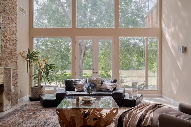 1123 Horseshoe Drive, Sugar Land, TX 77478