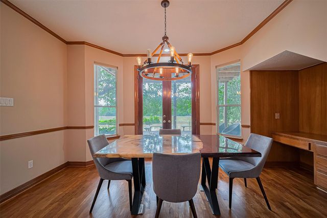 1123 Horseshoe Drive, Sugar Land, TX 77478