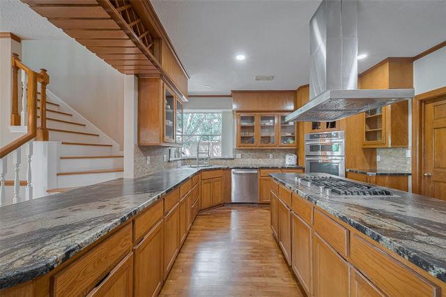 1123 Horseshoe Drive, Sugar Land, TX 77478