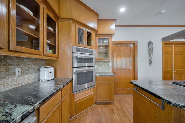 1123 Horseshoe Drive, Sugar Land, TX 77478
