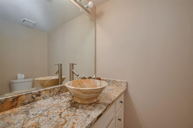 1123 Horseshoe Drive, Sugar Land, TX 77478