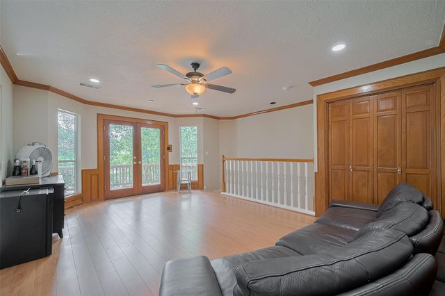 1123 Horseshoe Drive, Sugar Land, TX 77478