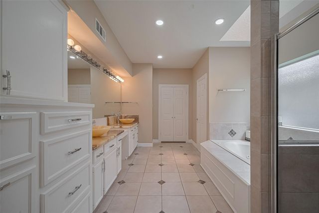 1123 Horseshoe Drive, Sugar Land, TX 77478