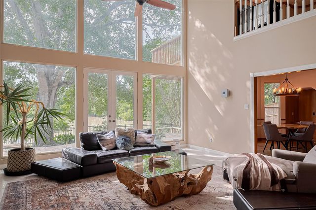 1123 Horseshoe Drive, Sugar Land, TX 77478