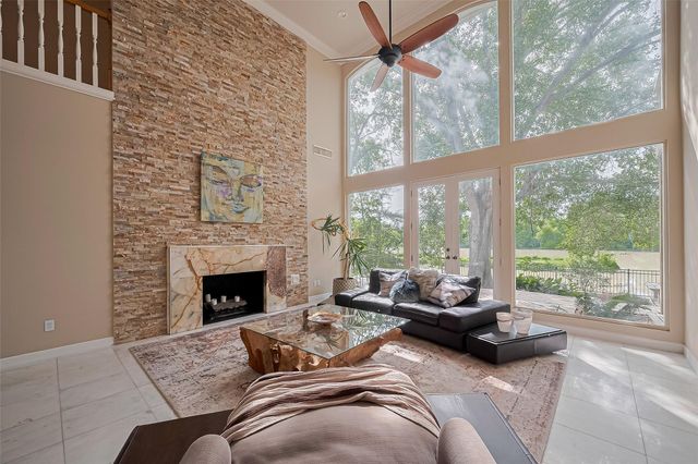 1123 Horseshoe Drive, Sugar Land, TX 77478
